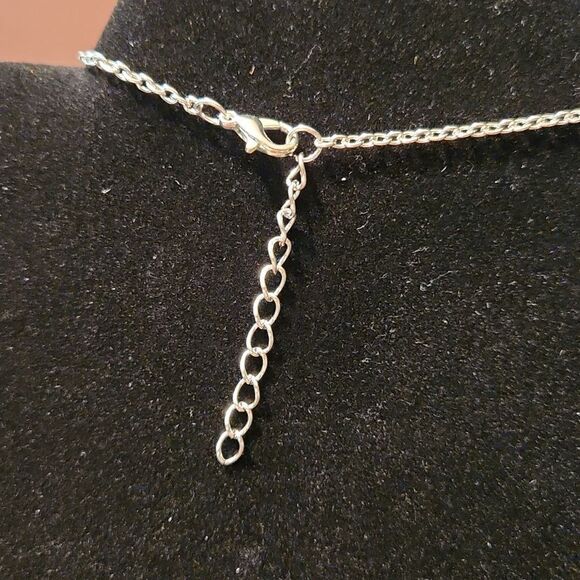 Necklace  - Picture 3 of 7